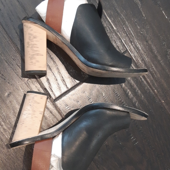 Loffler Randall shoes _Jessica Alba wear - Picture 7 of 9